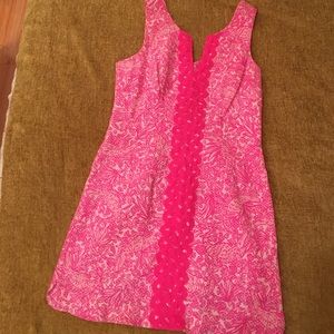 Lilly Pulitzer shift dress classic
